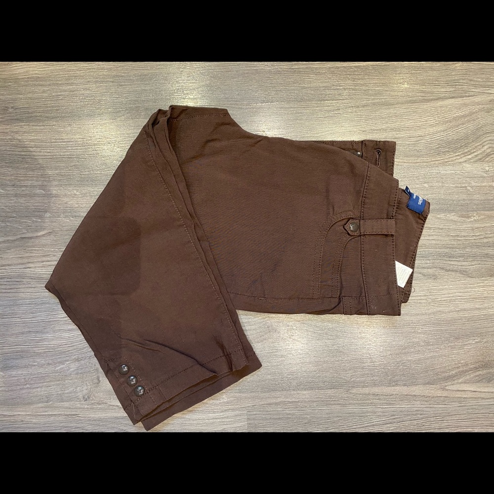Dress capris